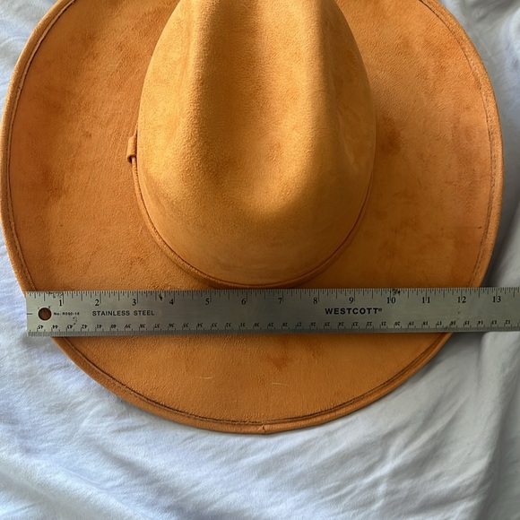 Pumpkin colored suede cowboy hat - Picture 6 of 8